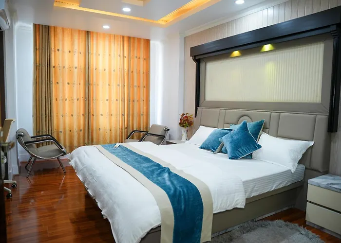Friendly Homes Dr Apartment
